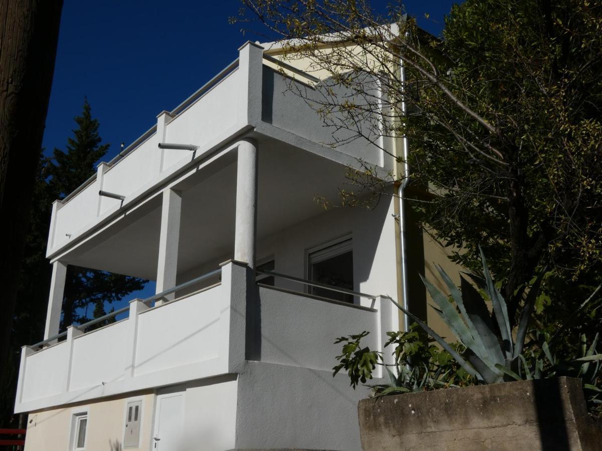 Tomo Apartment Starigrad Paklenica Εξωτερικό φωτογραφία